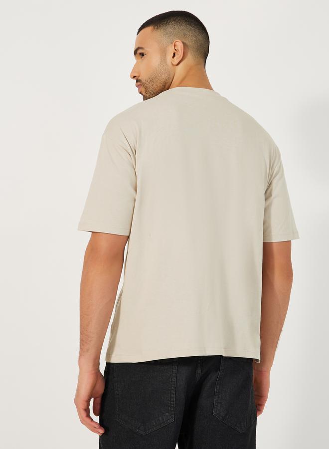 Styli Slogan Print Oversized Jersey T-Shirt - Image 4